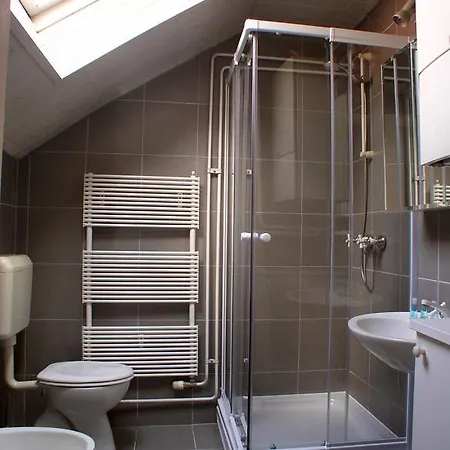 Appartement Alenka Tour As